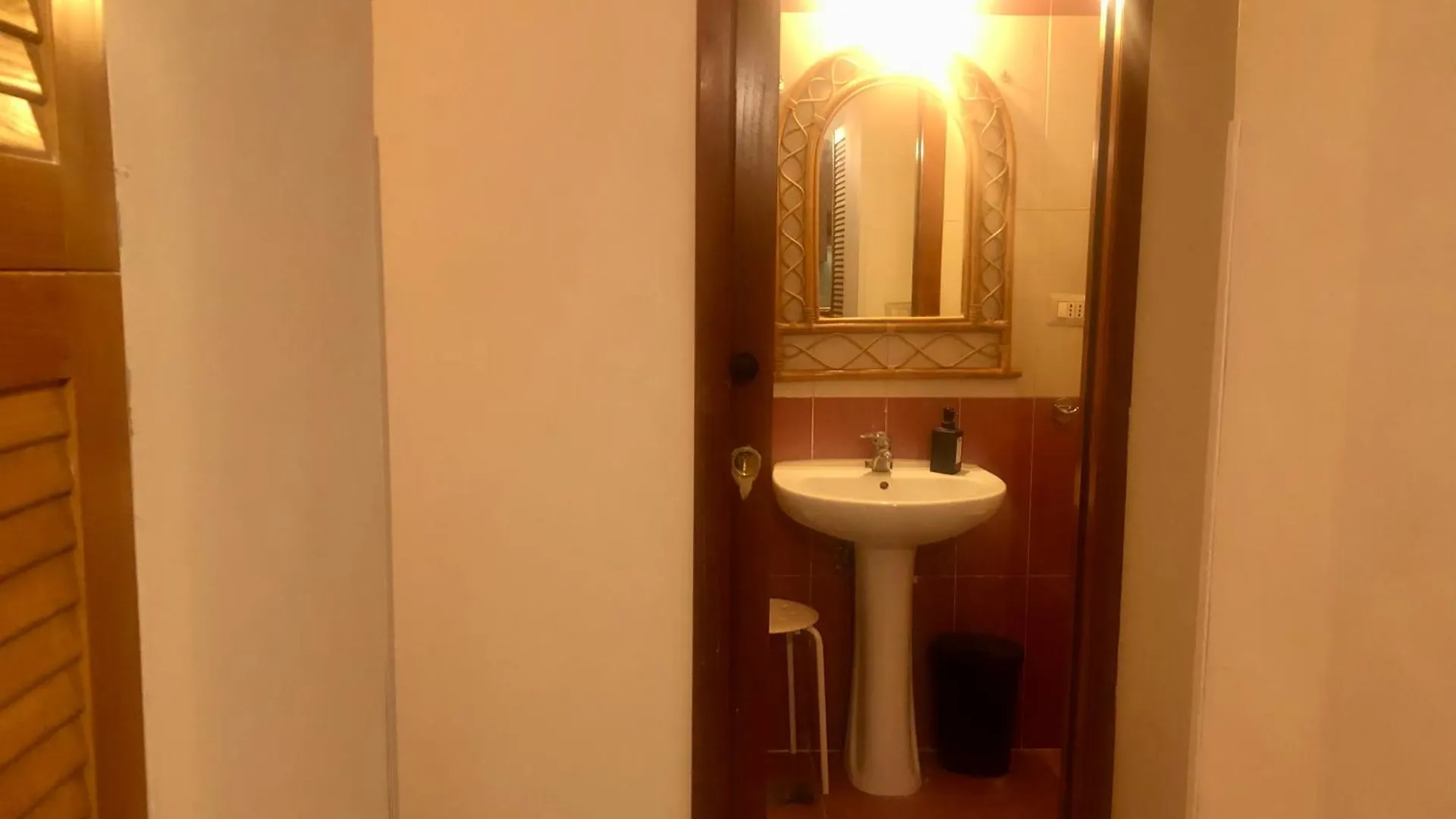 Apartment Dimoraspagnoli Naples Italy